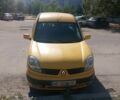 Жовтий Рено Кєнгу, об'ємом двигуна 1.5 л та пробігом 240 тис. км за 3519 $, фото 1 на Automoto.ua