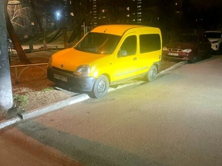 Желтый Рено Кенгу, объемом двигателя 1.9 л и пробегом 350 тыс. км за 2400 $, фото 1 на Automoto.ua