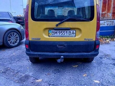 Желтый Рено Кенгу, объемом двигателя 1.9 л и пробегом 300 тыс. км за 3700 $, фото 1 на Automoto.ua