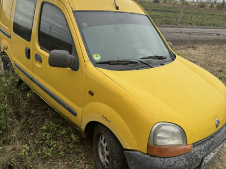 Желтый Рено Кенгу, объемом двигателя 1.9 л и пробегом 250 тыс. км за 2000 $, фото 1 на Automoto.ua