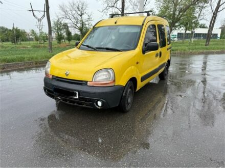 Рено Кенгу 2002 в Краматорске на Automoto.ua Желтый Рено Кенгу, объемом двигателя 10 л и пробегом 240 тыс. км за 2416 $, фото 1 на Automoto.ua