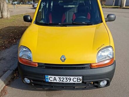 Желтый Рено Кенгу, объемом двигателя 1.87 л и пробегом 399 тыс. км за 3700 $, фото 1 на Automoto.ua