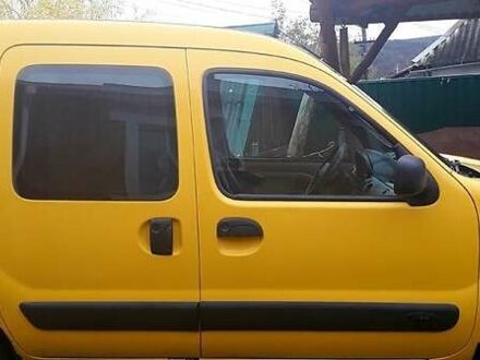 Желтый Рено Кенгу, объемом двигателя 1.9 л и пробегом 258 тыс. км за 3300 $, фото 1 на Automoto.ua