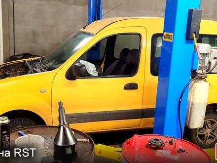 Жовтий Рено Кєнгу, об'ємом двигуна 1.5 л та пробігом 350 тис. км за 2000 $, фото 1 на Automoto.ua