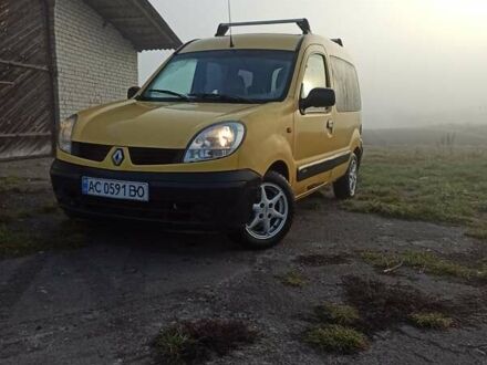 Желтый Рено Кенгу, объемом двигателя 1.5 л и пробегом 359 тыс. км за 3399 $, фото 1 на Automoto.ua