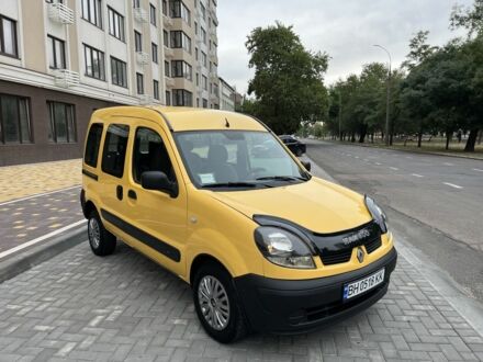 Жовтий Рено Кєнгу, об'ємом двигуна 1.5 л та пробігом 207 тис. км за 4100 $, фото 1 на Automoto.ua