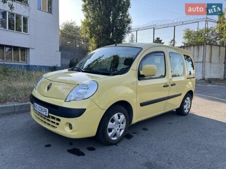 Желтый Рено Кенгу, объемом двигателя 1.6 л и пробегом 141 тыс. км за 7500 $, фото 1 на Automoto.ua
