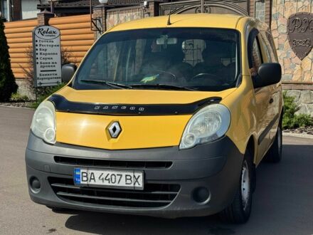 Рено Кєнгу 2010 у Києві на Automoto.ua Жовтий Рено Кєнгу, об'ємом двигуна 1.5 л та пробігом 400 тис. км за 5400 $, фото 1 на Automoto.ua
