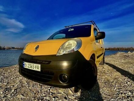 Рено Кєнгу 2011 у Кременчуге на Automoto.ua Жовтий Рено Кєнгу, об'ємом двигуна 0 л та пробігом 130 тис. км за 4200 $, фото 1 на Automoto.ua