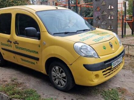 Желтый Рено Кенгу, объемом двигателя 1.46 л и пробегом 100 тыс. км за 5000 $, фото 1 на Automoto.ua
