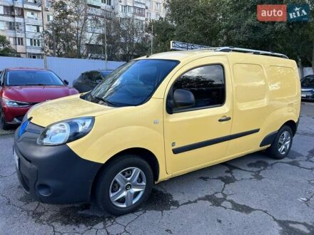 Рено Кєнгу 2013 у Одесі на Automoto.ua Жовтий Рено Кєнгу, об'ємом двигуна 0 л та пробігом 134 тис. км за 8900 $, фото 1 на Automoto.ua