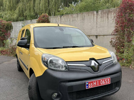 Желтый Рено Кенгу, объемом двигателя 0 л и пробегом 98 тыс. км за 7900 $, фото 1 на Automoto.ua