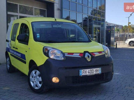 Жовтий Рено Кєнгу, об'ємом двигуна 0 л та пробігом 23 тис. км за 9000 $, фото 1 на Automoto.ua