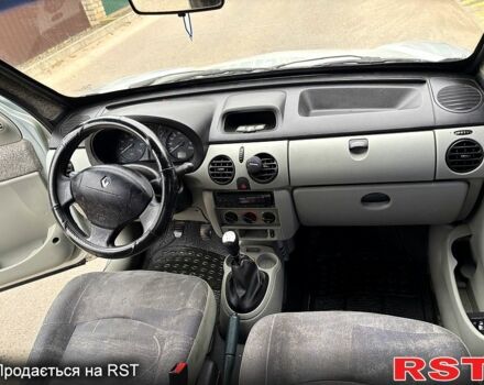 Сірий Рено Кєнгу, об'ємом двигуна 1.5 л та пробігом 200 тис. км за 2950 $, фото 10 на Automoto.ua