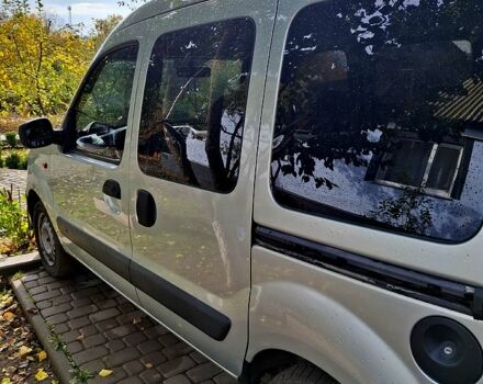 Серый Рено Кенгу, объемом двигателя 1.1 л и пробегом 175 тыс. км за 4000 $, фото 5 на Automoto.ua