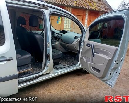 Рено Кенгу 2009 в Ровно на Automoto.ua Серый Рено Кенгу, объемом двигателя 1.5 л и пробегом 203 тыс. км за 6300 $, фото 1 на Automoto.ua