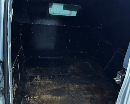 Серый Рено Кенгу, объемом двигателя 1.5 л и пробегом 270 тыс. км за 4300 $, фото 7 на Automoto.ua