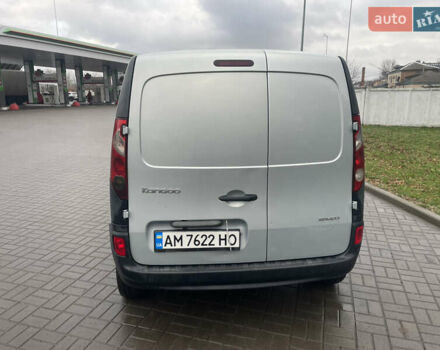 Серый Рено Кенгу, объемом двигателя 1.46 л и пробегом 270 тыс. км за 4600 $, фото 4 на Automoto.ua