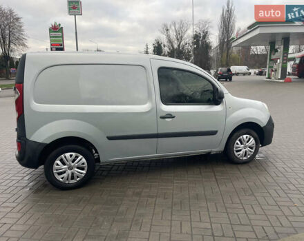 Серый Рено Кенгу, объемом двигателя 1.46 л и пробегом 270 тыс. км за 4600 $, фото 6 на Automoto.ua