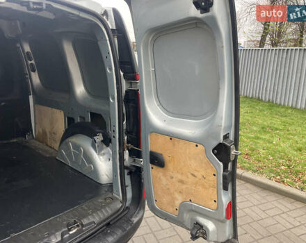 Серый Рено Кенгу, объемом двигателя 1.46 л и пробегом 270 тыс. км за 4600 $, фото 14 на Automoto.ua