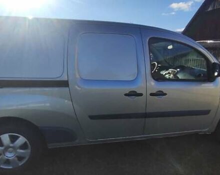 Серый Рено Кенгу, объемом двигателя 0 л и пробегом 39 тыс. км за 5300 $, фото 3 на Automoto.ua