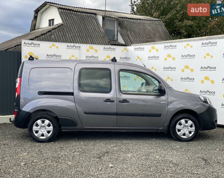 Серый Рено Кенгу, объемом двигателя 0 л и пробегом 91 тыс. км за 12200 $, фото 20 на Automoto.ua