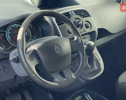 Серый Рено Кенгу, объемом двигателя 0 л и пробегом 91 тыс. км за 12200 $, фото 36 на Automoto.ua