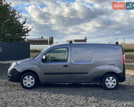 Серый Рено Кенгу, объемом двигателя 0 л и пробегом 91 тыс. км за 12200 $, фото 56 на Automoto.ua