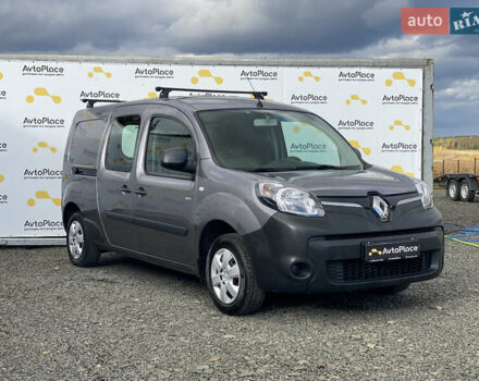 Серый Рено Кенгу, объемом двигателя 0 л и пробегом 91 тыс. км за 12200 $, фото 22 на Automoto.ua