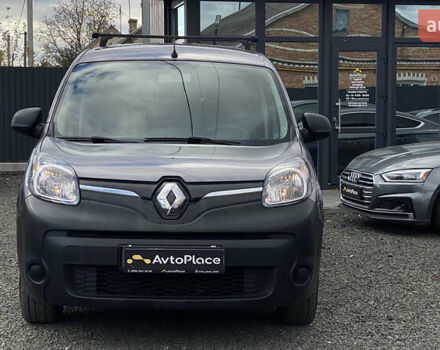 Серый Рено Кенгу, объемом двигателя 0 л и пробегом 91 тыс. км за 12200 $, фото 8 на Automoto.ua