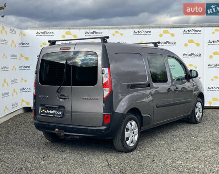 Серый Рено Кенгу, объемом двигателя 0 л и пробегом 91 тыс. км за 12200 $, фото 17 на Automoto.ua