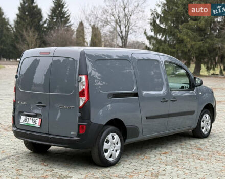 Серый Рено Кенгу, объемом двигателя 0 л и пробегом 45 тыс. км за 12900 $, фото 4 на Automoto.ua