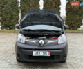 Серый Рено Кенгу, объемом двигателя 0 л и пробегом 45 тыс. км за 12900 $, фото 53 на Automoto.ua