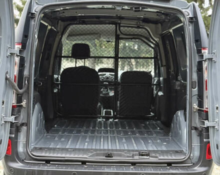 Серый Рено Кенгу, объемом двигателя 0 л и пробегом 45 тыс. км за 12900 $, фото 49 на Automoto.ua