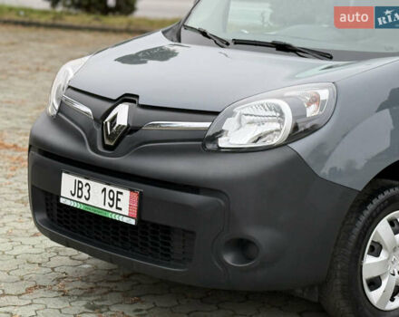 Серый Рено Кенгу, объемом двигателя 0 л и пробегом 45 тыс. км за 12900 $, фото 19 на Automoto.ua