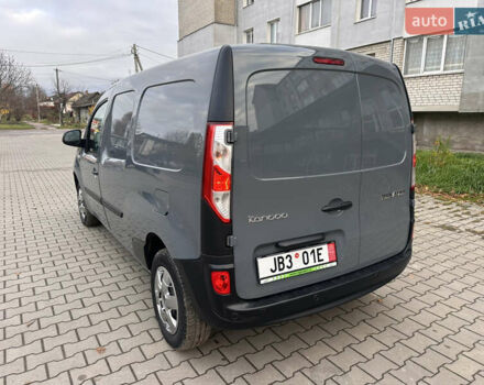 Серый Рено Кенгу, объемом двигателя 0 л и пробегом 65 тыс. км за 12900 $, фото 8 на Automoto.ua