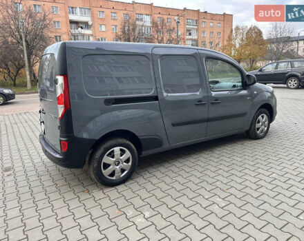 Серый Рено Кенгу, объемом двигателя 0 л и пробегом 65 тыс. км за 12900 $, фото 12 на Automoto.ua