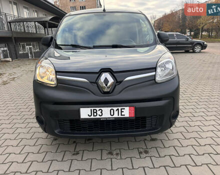 Серый Рено Кенгу, объемом двигателя 0 л и пробегом 65 тыс. км за 12900 $, фото 17 на Automoto.ua