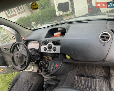 Серый Рено Кенгу, объемом двигателя 1.46 л и пробегом 380 тыс. км за 3700 $, фото 8 на Automoto.ua