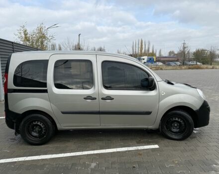 Серый Рено Кенгу, объемом двигателя 1.5 л и пробегом 220 тыс. км за 5999 $, фото 13 на Automoto.ua