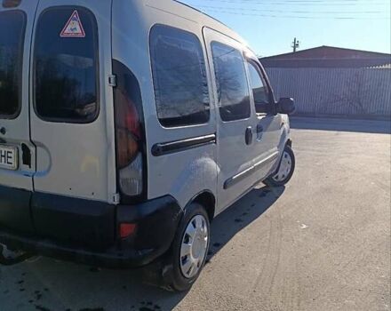 Серый Рено Кенгу, объемом двигателя 1.9 л и пробегом 300 тыс. км за 2500 $, фото 10 на Automoto.ua