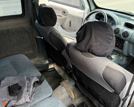 Серый Рено Кенгу, объемом двигателя 1.9 л и пробегом 448 тыс. км за 3000 $, фото 15 на Automoto.ua