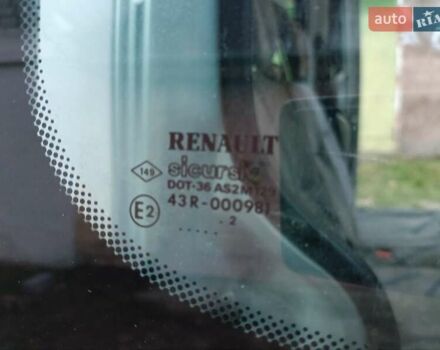 Серый Рено Кенгу, объемом двигателя 1.5 л и пробегом 246 тыс. км за 3350 $, фото 46 на Automoto.ua