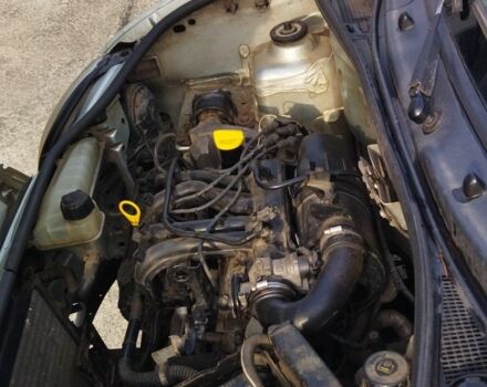 Серый Рено Кенгу, объемом двигателя 1 л и пробегом 197 тыс. км за 3000 $, фото 10 на Automoto.ua