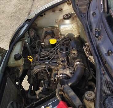 Серый Рено Кенгу, объемом двигателя 1.15 л и пробегом 197 тыс. км за 3000 $, фото 7 на Automoto.ua