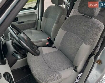 Серый Рено Кенгу, объемом двигателя 1.2 л и пробегом 207 тыс. км за 4700 $, фото 40 на Automoto.ua