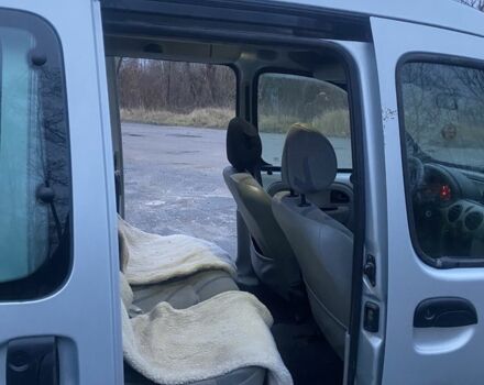 Серый Рено Кенгу, объемом двигателя 1.5 л и пробегом 250 тыс. км за 1900 $, фото 7 на Automoto.ua