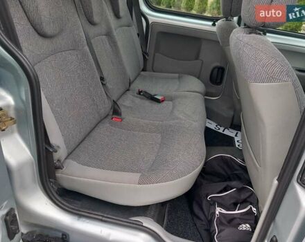 Серый Рено Кенгу, объемом двигателя 1.2 л и пробегом 207 тыс. км за 4700 $, фото 20 на Automoto.ua