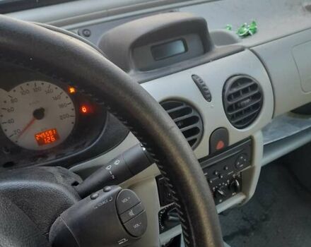 Серый Рено Кенгу, объемом двигателя 1.46 л и пробегом 245 тыс. км за 2000 $, фото 6 на Automoto.ua