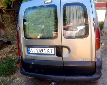 Серый Рено Кенгу, объемом двигателя 1.5 л и пробегом 500 тыс. км за 3200 $, фото 4 на Automoto.ua